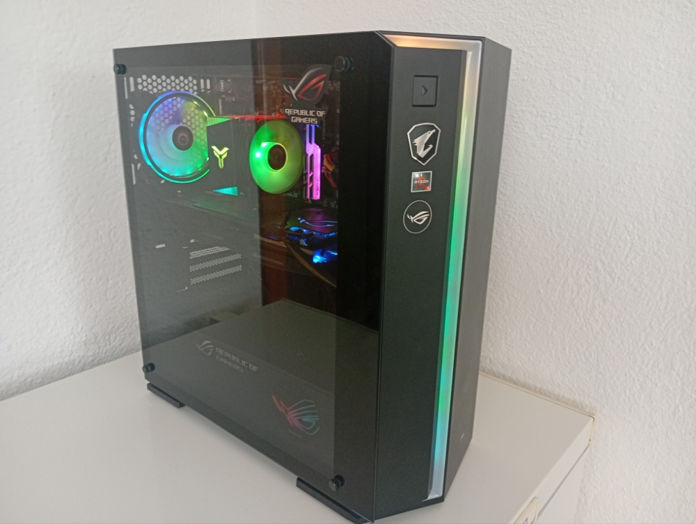 Gaming Racunar i7 6700/16GB DDR4/RX 580 4GB - Desktop Računari - OLX.ba