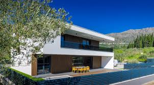 RealEstate883