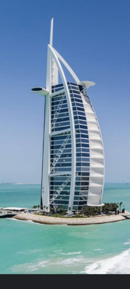 Dubaiiiii
