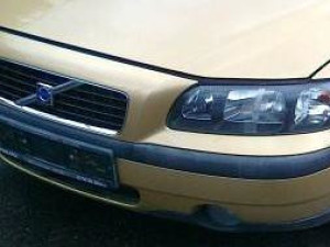 Volvo S60 branik