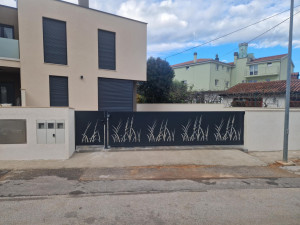 Kapije i Vrata -Sigurnost i Stil za Vaš Prostor