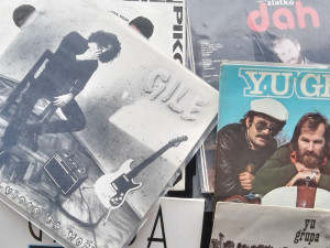 LP yu grupa 15 slika pravi antikviteta