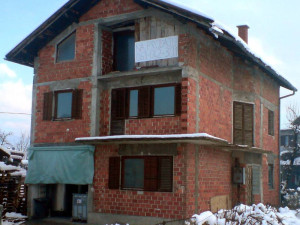 Kuća s okućnicom u Bihaću