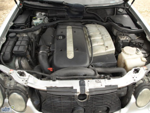 Mercedes E 320CDI 2002/U DIJELOVIMA AUTO OTPAD RAJLOVAC