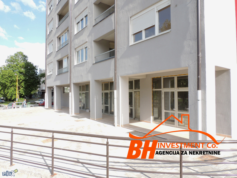 Atraktivan poslovni prostor površine 126 m2 , Slatina