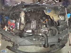 Motor,mjenjac,dijelovi motora VW Pasat 1.9 TDI AWX 03