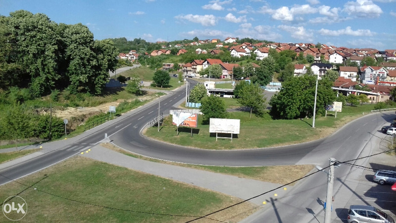 PRODAJA KUĆE,stambeno poslovni autobuska 500m2 džip u pazar 4