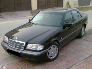 MERCEDES C 180 BENZ 2000 U DIJELOVIMA