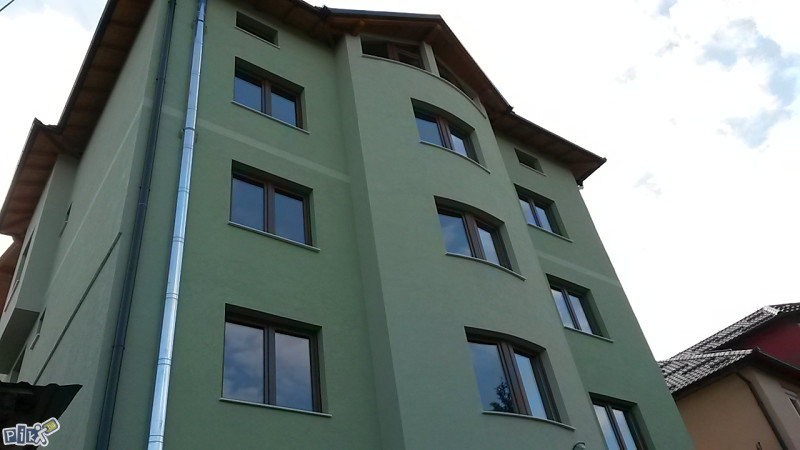 Novosagrađeni Poslovni Objekat, 1100 m2, Ilidža 3