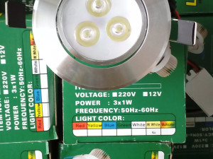 LED 3x1W sa rozetnom UGRADNA