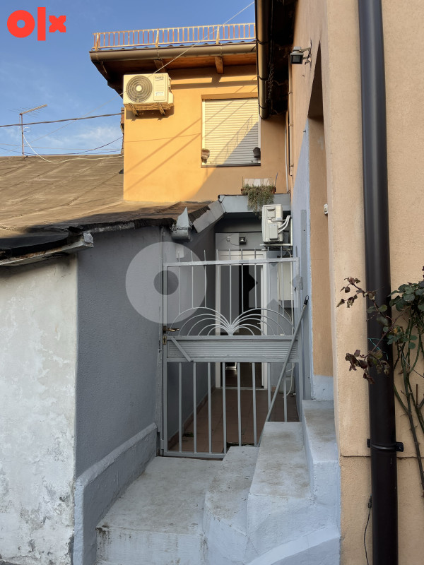 Apartman / Stan u centru Tuzle (blizu doma zdravlja)