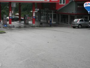Benzinska pumpa - NA PRODAJU - Lašvanska petlja photo 3