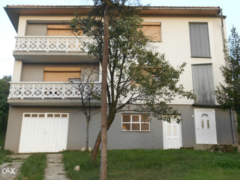 Kuća u Kaknju (prigradsko naselje), papiri 1/1