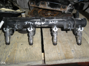 peugeot 1.4 benz 16 V dizne 2007 god 065/729-180