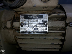 EL.MOTOR SA REDUKTOROM 0,16 KW 30 OBRT.