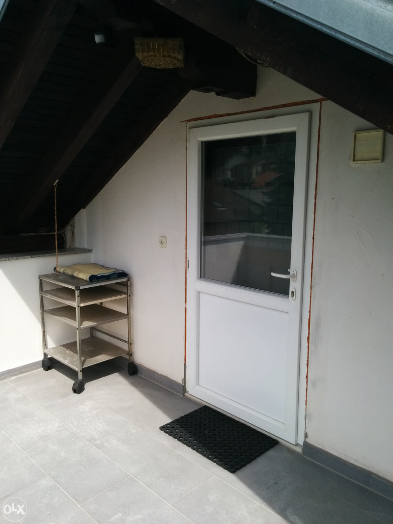 Potkrovni Stan 45qm Nova Četvrt Bihać 3