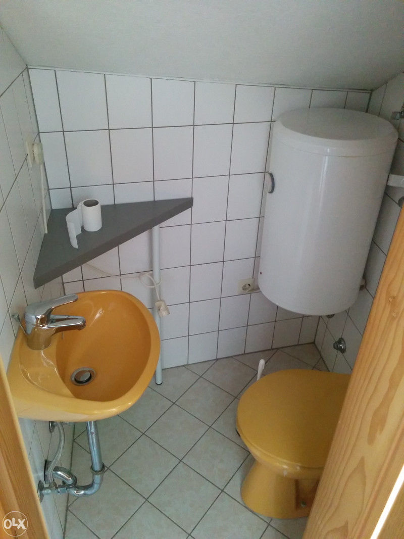 Potkrovni Stan 45qm Nova Četvrt Bihać 8