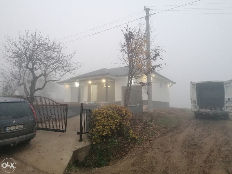 Montazne Kuce " S N " 16