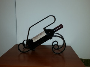 Ukrasni nosači za boce kovano željezo