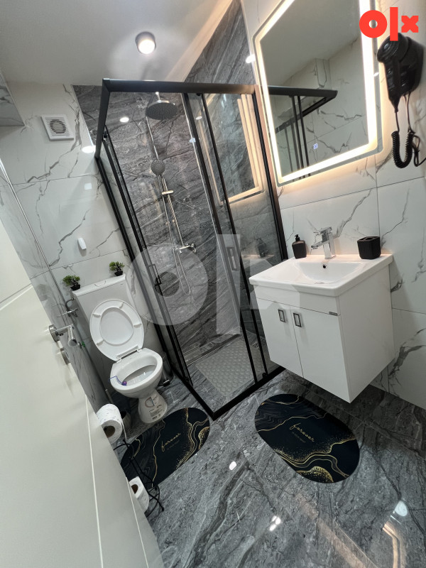 Izdajem sobe / prenocista / apartmane 4