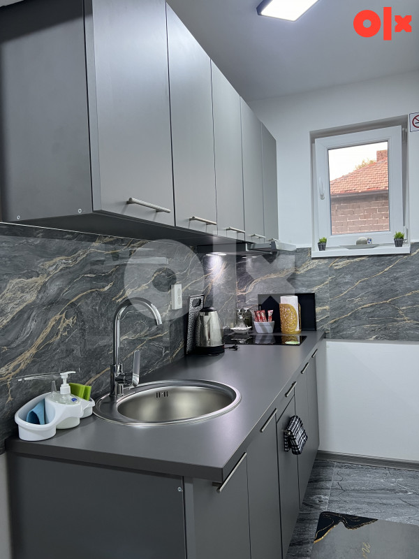Izdajem sobe / prenocista / apartmane 5