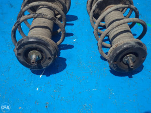 Peugeot 307 1.6 HDI 05/09-amortizeri (ostali dijelovi)