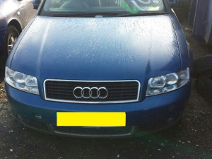 Audi A4 2.0 benzin 2003-dijelovi limarije i mehanike