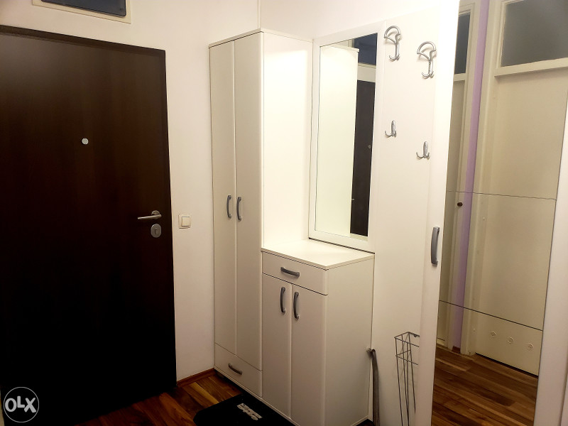 Kratkoročno iznajmljivanje 3-sobnog apartmana 6