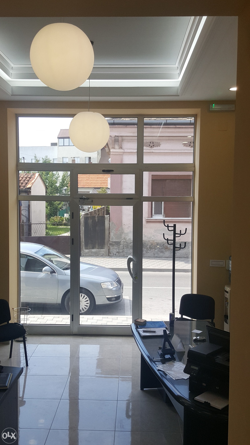 Lokal 49m2, Poslovni prostor Bijeljina, Centar 7