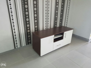 KOMODE ZA TV U SVIM DEZENIMA