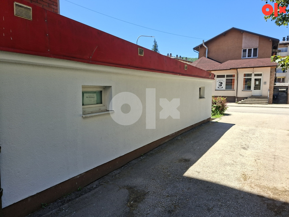 IZNAJMLJUJEM/PRODAJEM  POSLOVNI  PROSTOR 6