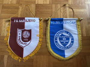 FK ŽELJEZNIČAR i FK SARAJEVO (Ljiljan grb)veća zastavica