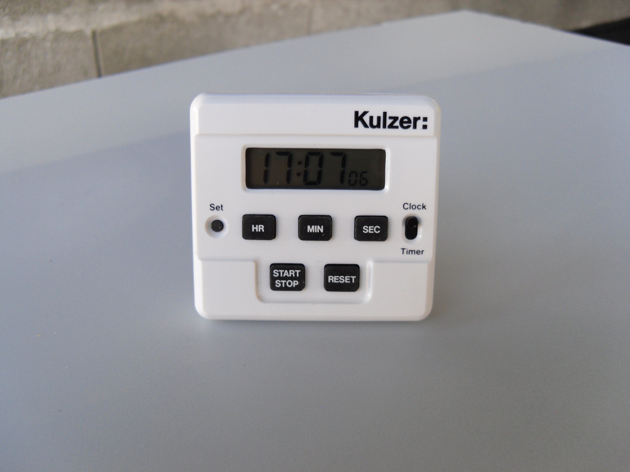 "KULZER" TAJMER SA ALARMOM (24sata) i SAT