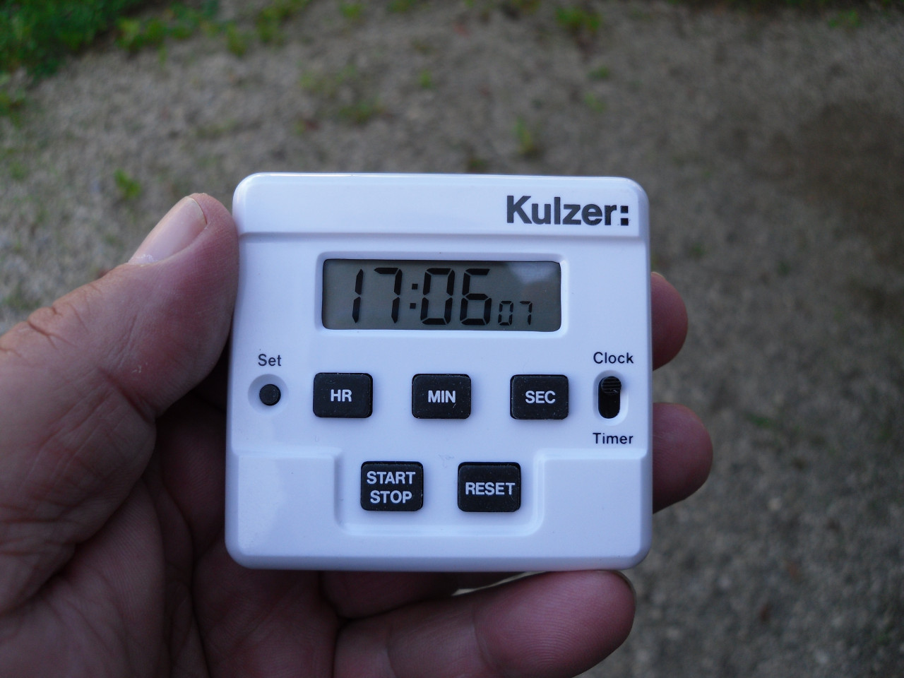 "KULZER" TAJMER SA ALARMOM (24sata) i SAT