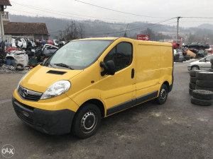 opel vivaro 2.0 cdti 2008 god dijelovi 063117176