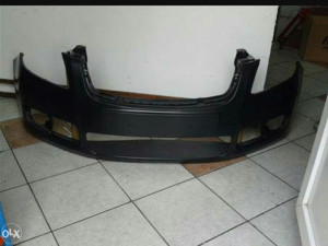 Skoda fabia 2 BRANIK PREDNJI ZA LAKIRANJE SA RUPAMA ZA