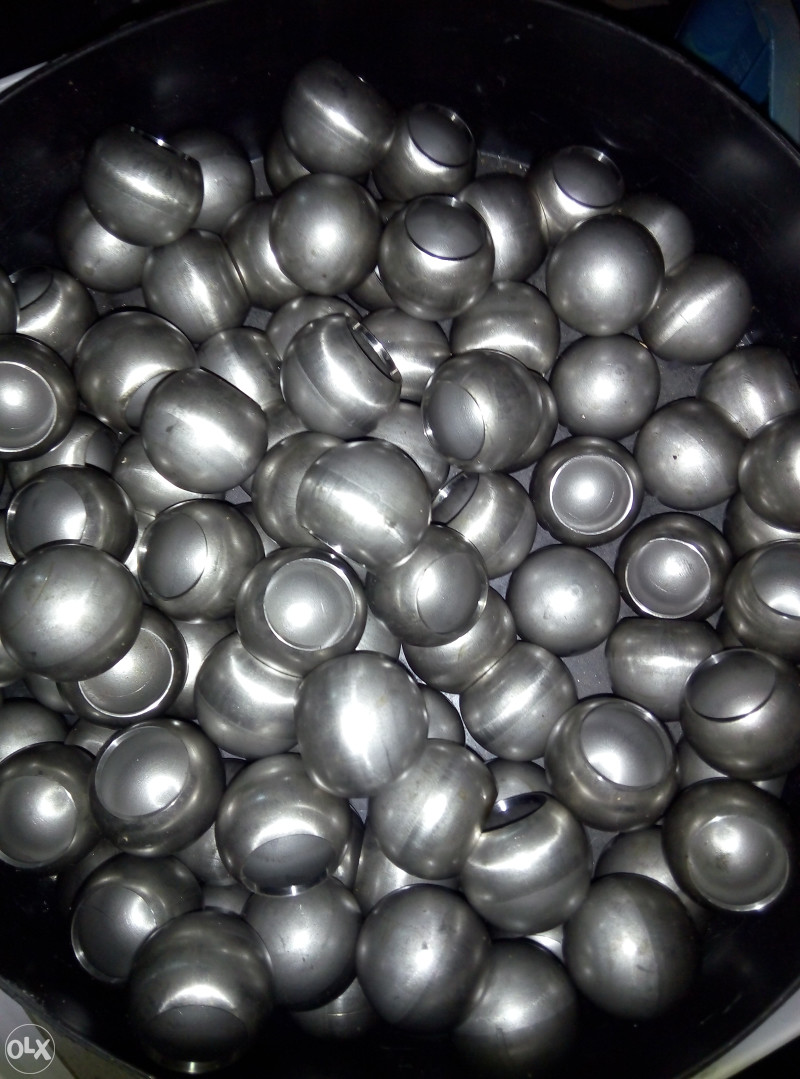 INOX KUGLE I POLUKUGLE