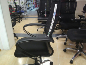 OM-M 212/C RADNA KANCELARIJSKA STOLICA FOTELJA