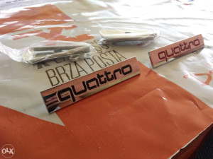 ZNAK PREDNJI qattro CRNI CRVENI ZA MASKU GRILL