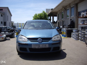 VW Golf 5 SDI -dijelovi limarije i mehanike
