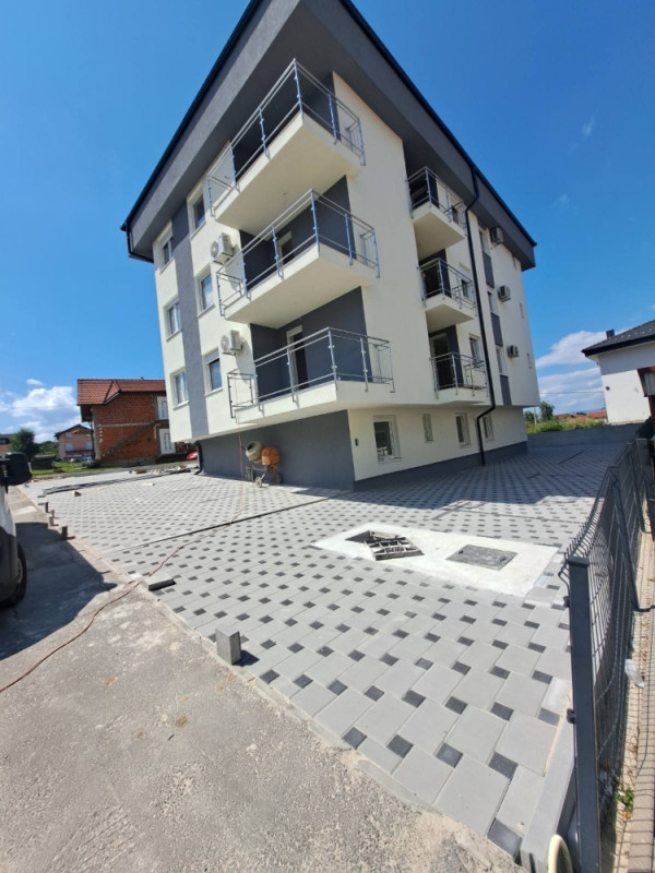 PROJEKTOVANJE 065184677 www.agn-nekretnine