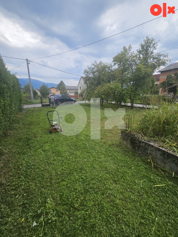 PRODAJEM ZEMLJISTE U BIHACU CENTAR MIDŽIĆ MAHALA "CITAJ DETALJNO" 2