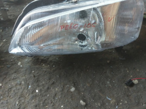 Far farovi Peugeot 106