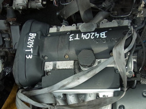 Volvo S40 2.0T motor