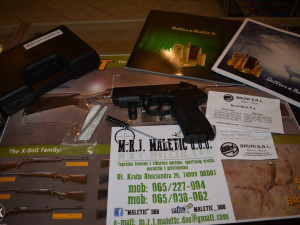 Pistolj plinski BRUNI MOD P-4 (startni,plasljivac)