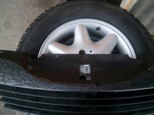 Maska prednja  laguna 2