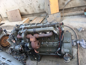 Motor deutz f6l913 turbo dijelovi 066133127