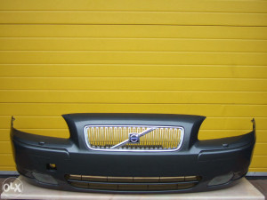 Volvo V70 branik prednji,2005-2007