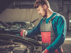 MALI SERVIS ZA SVA VOZILA