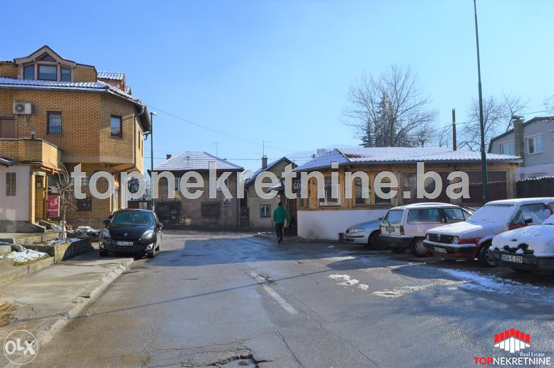 Poslovni objekat Bjelave 13